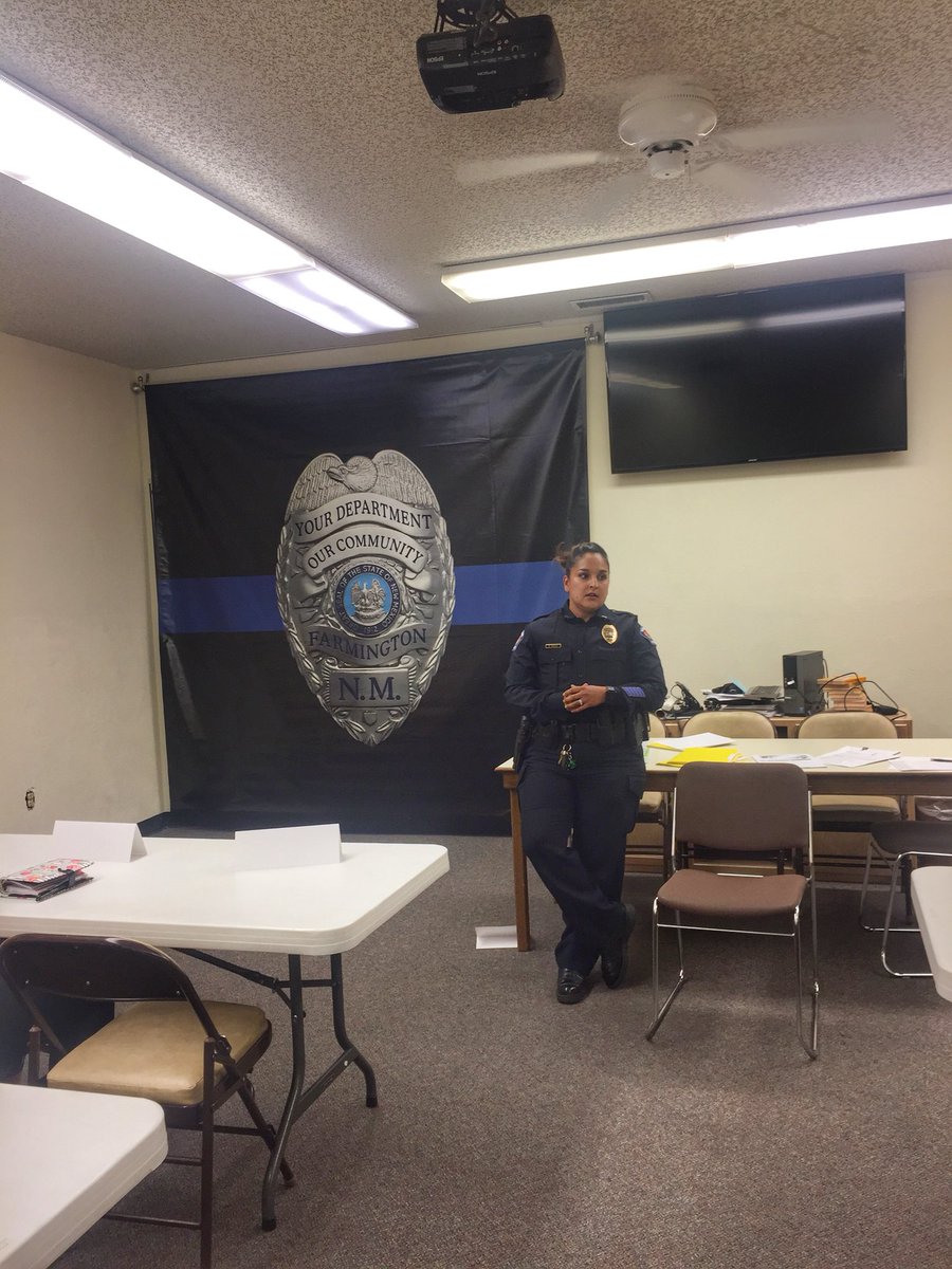 FPDNM's tweet photo. DC Tyler &amp; Lt. Tafoya welcoming #WomenWithInsight attendees &amp; sharing info about life as a female #LEO. 👮‍♀️ https://t.co/I9yhMLssB6