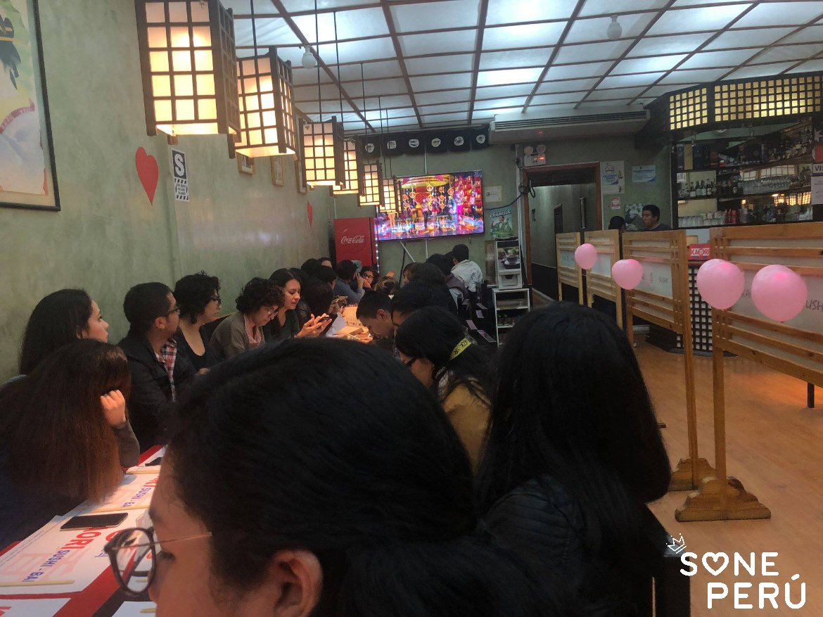 SONEPeru's tweet photo. Hello SONE! We would like to share few pictures of our latest meeting. We gathered together in a korean restaurant while we enjoyed SOSHI music and spend a wonderful evening with friends.
A special meeting to celebrate SNSD 11th Anniversary.
#GG4EVA
#11YearsWithGirlsGeneration https://t.co/3yqFUBilZZ