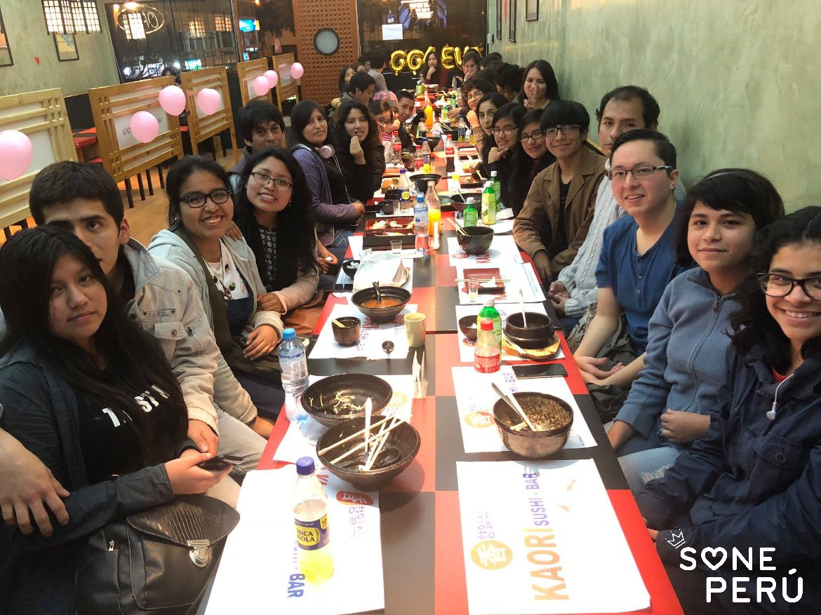 SONEPeru's tweet photo. Hello SONE! We would like to share few pictures of our latest meeting. We gathered together in a korean restaurant while we enjoyed SOSHI music and spend a wonderful evening with friends.
A special meeting to celebrate SNSD 11th Anniversary.
#GG4EVA
#11YearsWithGirlsGeneration https://t.co/3yqFUBilZZ