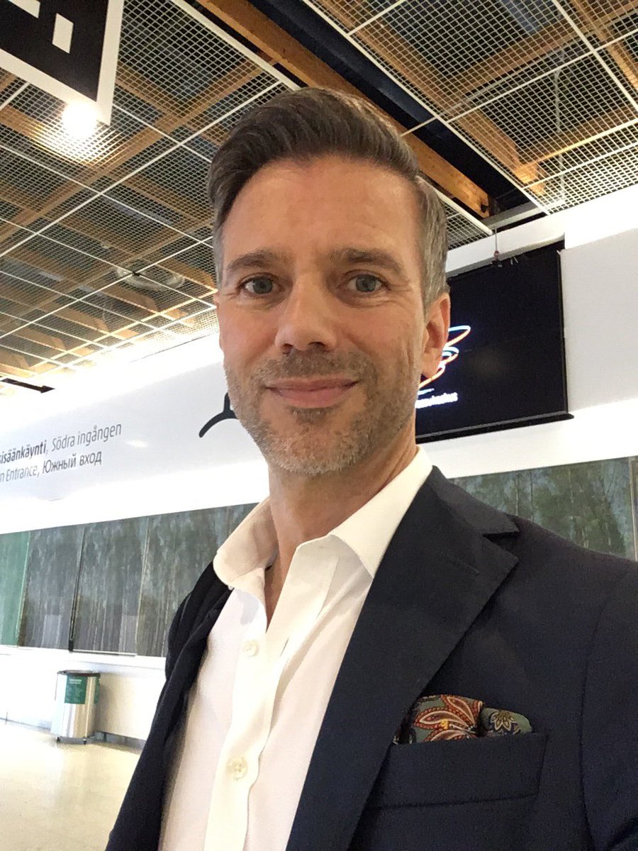paulviio's tweet photo. During yesterday’s #Keynote to a major Finnish company in the #telco #ITC space it became clear why they’re successful - they have a motivated team of competent people, they embrace change and aren’t afraid of taking on new challenges. #ValueSales #CustomerValue #Success #Finland https://t.co/iqn1cKg3V3