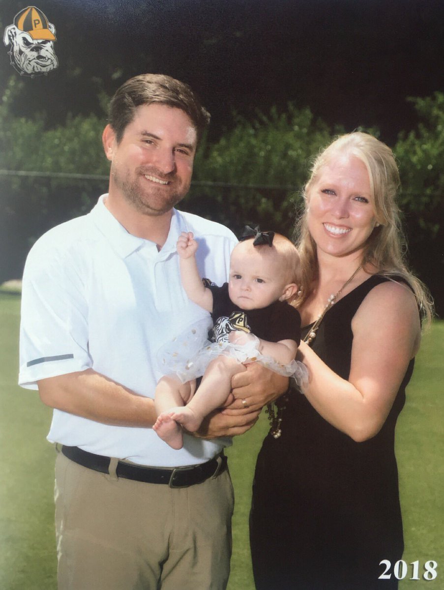LanieFord's tweet photo. Serious face and fist pumps as AG heads into her first football season ever and our first as Bulldogs! #BulldogStrong #BulldogFast #WeComing https://t.co/aV2WWHkf7x