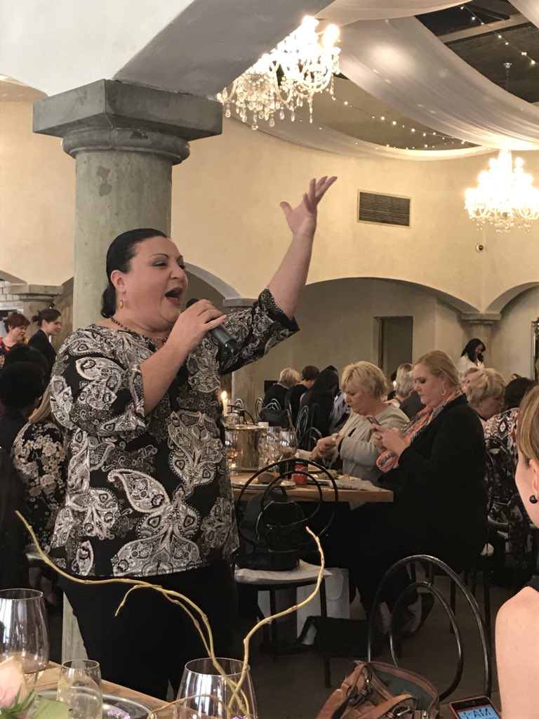 #40WIM love seeing entertainers put their all into it 💜