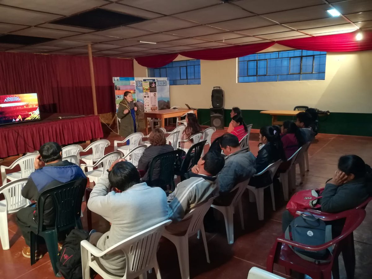 KathiluRamirez's tweet photo. #RompiendoElSilencio se desarrolla con talleres, en Distrito de Chontabamba-Oxapampa. 
#NoQuieroMorir @AdventistasMAC @YudyVilladeRome @elardcabrera @AdventistasUPS https://t.co/9uKM4x51sf