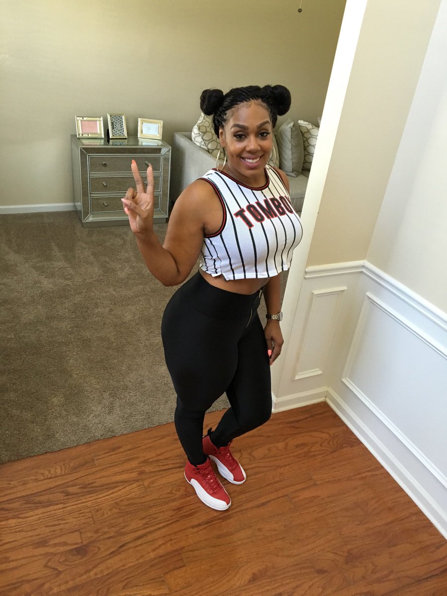 mscreme's tweet photo. Damn I haven’t been on Twitter in years lol I’m tired of IG lol https://t.co/DqRZJQ7p5M
