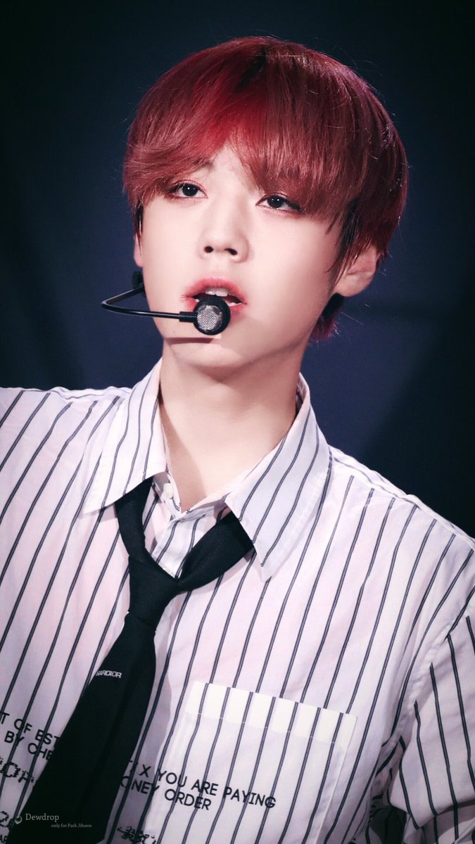 Dewdrop_JH's tweet photo. 180821 Gmarket

💫💫💫
#박지훈 #Jihoon #워너원 #WANNAONE https://t.co/LtNoTsYfHv