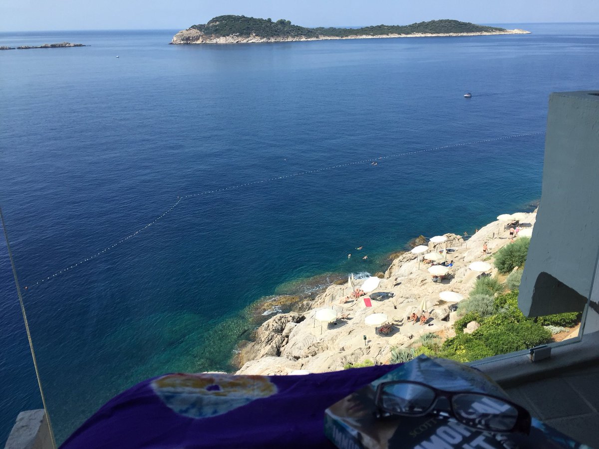 Having a break from crafting and reading my first book in 8 years. #holidaygoals #enjoyingtheview #cavtatcroatia