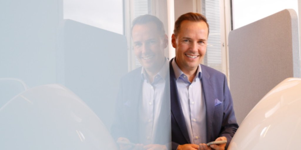 cxpafinland's tweet photo. K-ryhmän muutosmatka, case Kesko
@BackmanLeif , Head of Workplace Innovations,  @kryhma

#cxpafinland #asiakaskokemus @ElisaOyj https://t.co/kSbNXiORId