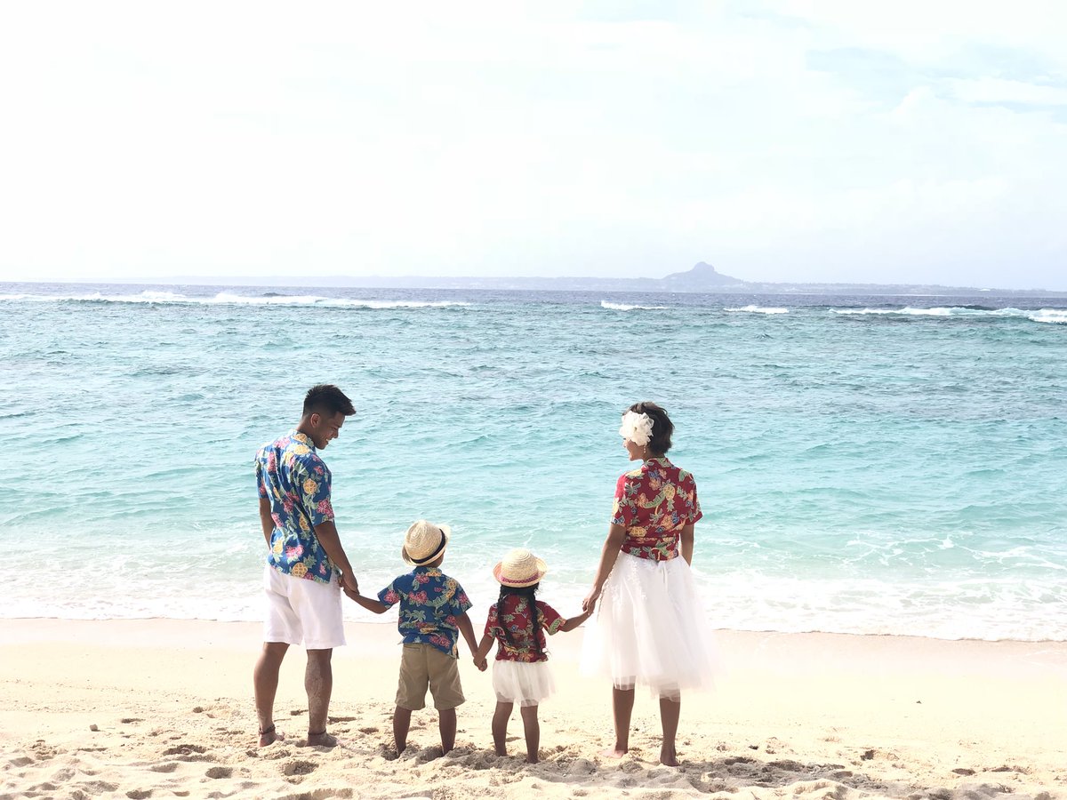 沖縄wedding Com Nago A Twitter ビーチフォトウェディング モデルさん撮影 かりゆしコーデビーチ編 沖縄 おきなわ 沖縄ビーチ 沖縄フォトウェディング ロケーションフォト ファミリーフォト ファミリーフォトウェディング かりゆしウェア カジュアルフォト