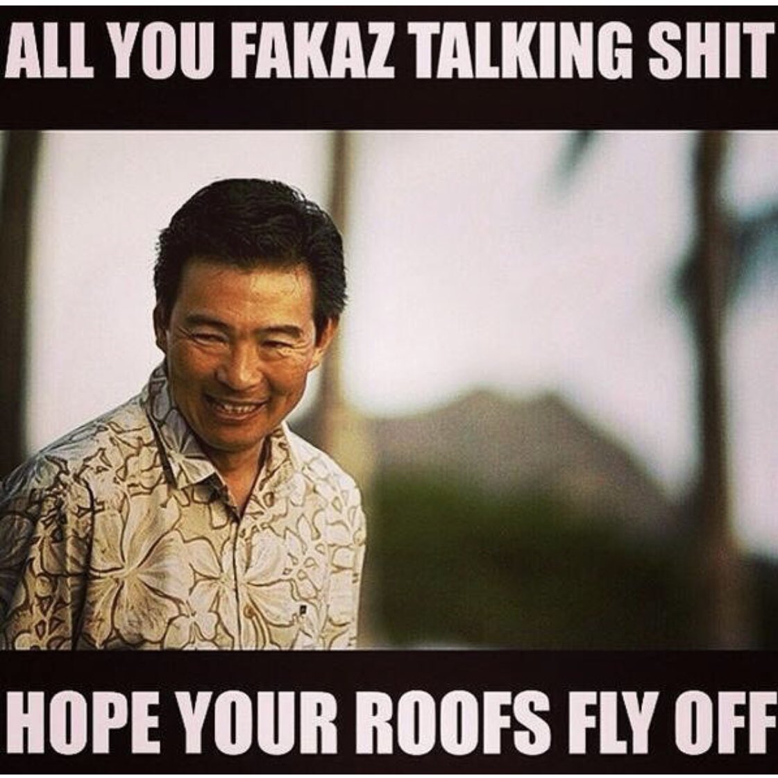 koreankitkat's tweet photo. some people scramble to get water and gas, others make #GuyHagi memes when get #Hurricane in #Hawaii π #HurricaneLane https://t.co/TNhGZHo33r