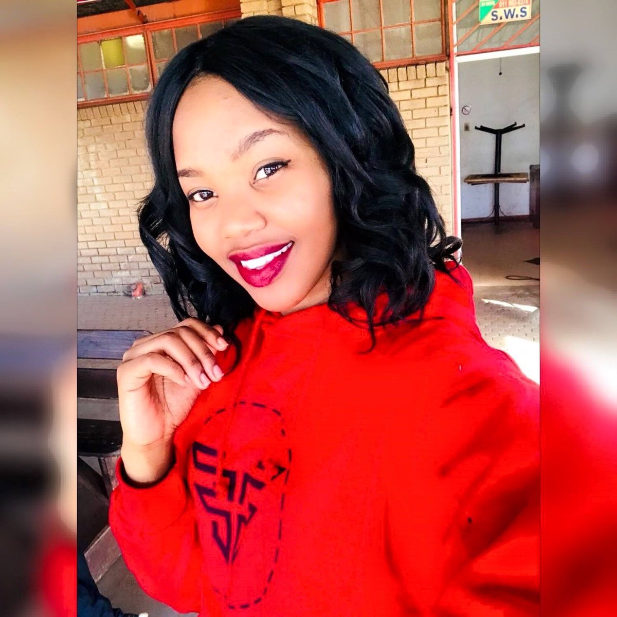 EraFreshfam's tweet photo. @KhanyaMkangisa we would like to dress you with our steez,please DM us if you are interested. @KhanyaMkangisa for Freshfam Era steez 
@djsbu https://t.co/yASCnxukT0