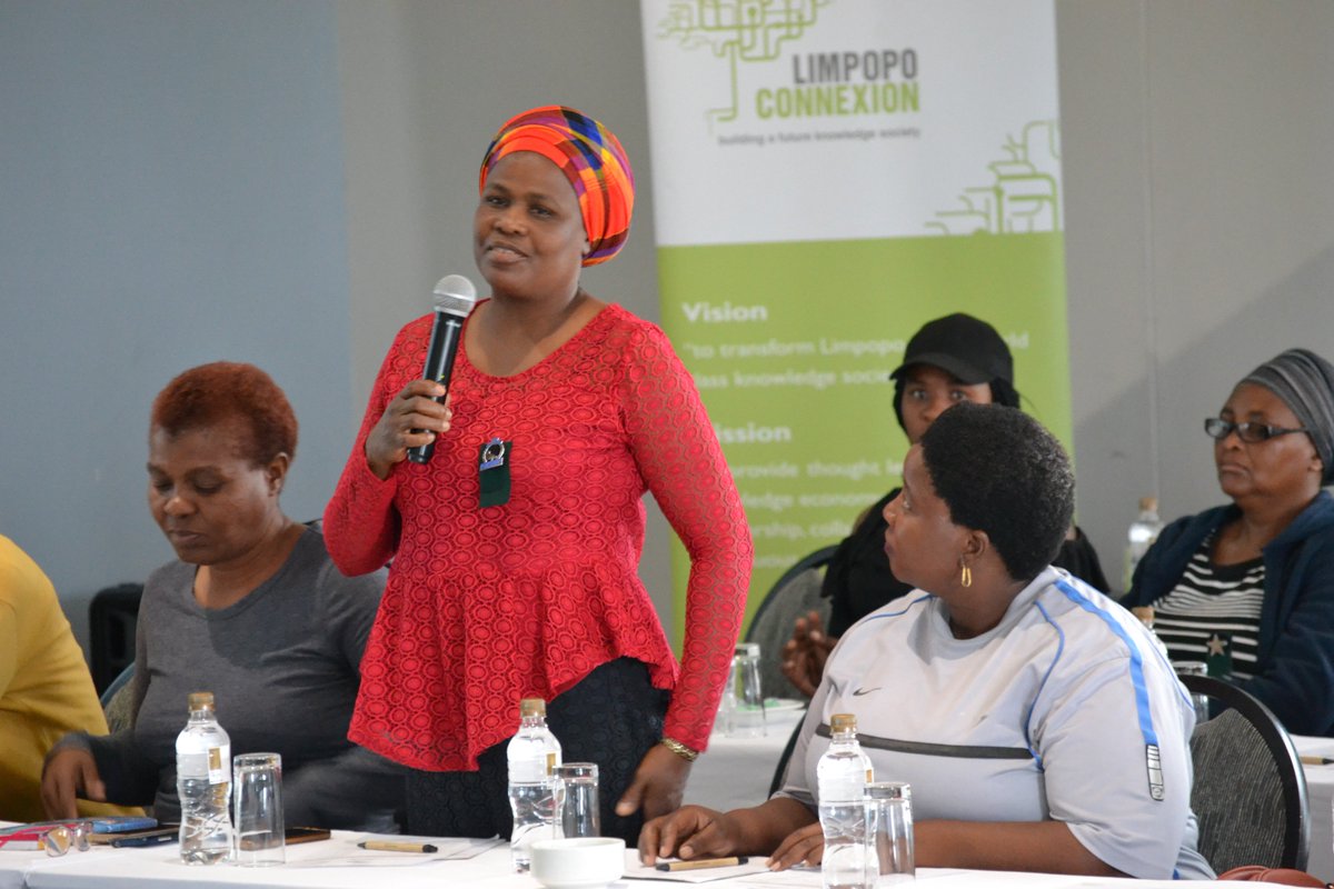 LimpopoCon's tweet photo. Introductions #OfflineContent #AwarenessWorkshop #eEducation #eLearning #FOSS #WaterbergDistrict https://t.co/WZL3m03vgp