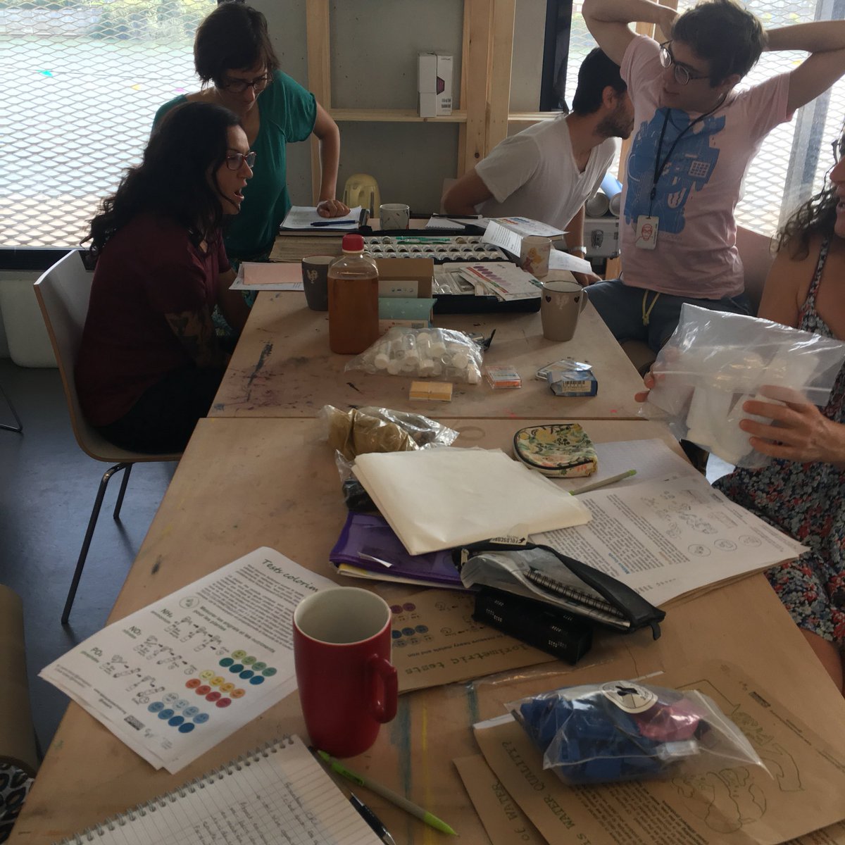 julanimtic's tweet image. Formation interne sciences environnementales et citoyennes avec le #CRI ce matin