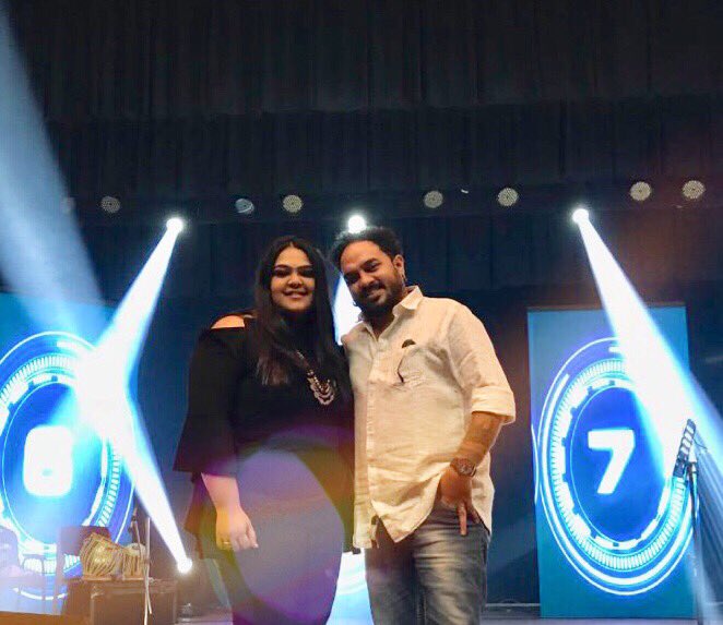 MallikaMehta3's tweet photo. Happy Birthday @gourovdasgupta 🎸✨
Hope you have a great year ahead!
#FusionTadka2k18 #MusicIsLife #GourovDasGupta #PerformanceLove #MallikaMehtaMusic https://t.co/ft7a0wp4u8