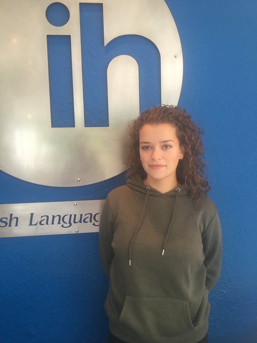 ihcapetown's tweet photo. Welcome Edona🤗🤗🤗 
 
Our latest edition to the Ih Cape Town Family. Edona is from Holland and will be with us for 5 months!!We are so excited to have you with us👏🏼👏🏼👏🏼💙
#ihcapetown #ihstudents #capetown #holland #internship #teamworkmakesthedreamwork #exchangeprogram https://t.co/q7Vhy21YAe