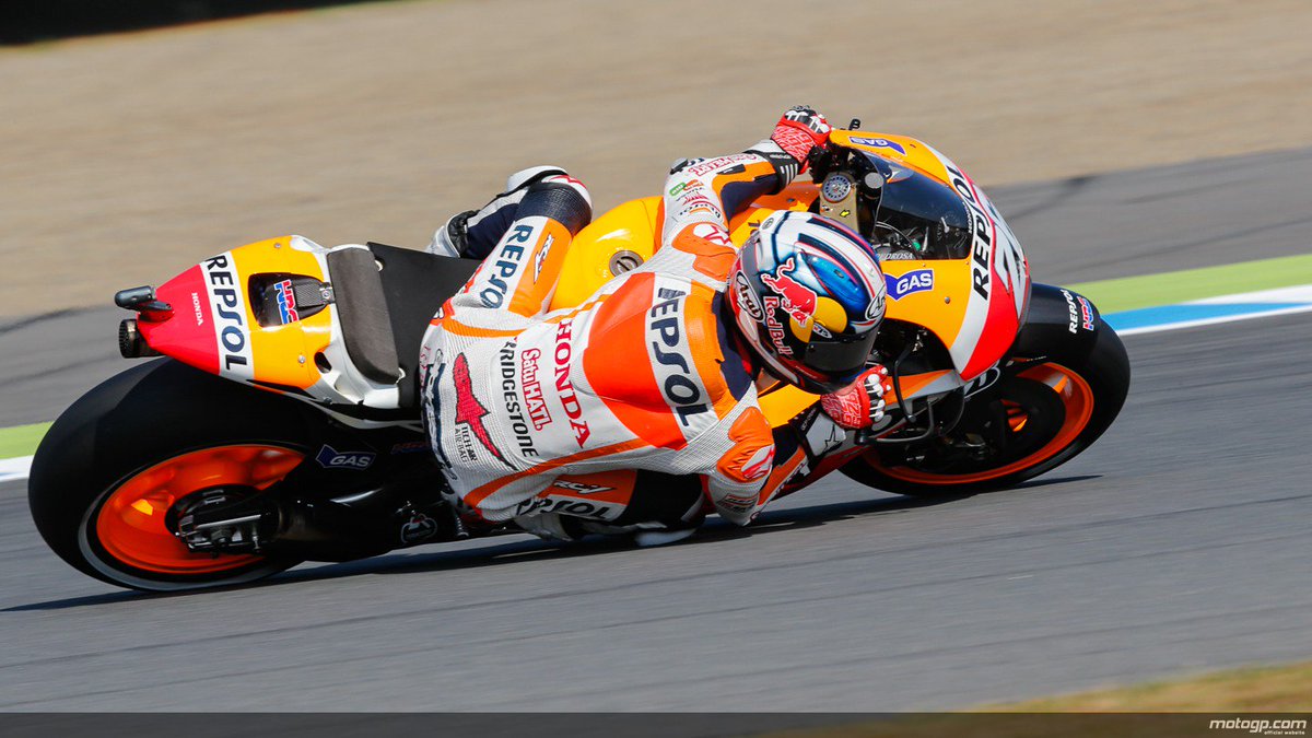 Gp Spectator そのrcv1000rには後々 レオン キャミアがスポットで 乗る事になるんだけど 彼の身長が上限だったらしい 実際 もてぎとかで跨れるイベントに実際に跨ると 今のmotogpは 恐ろしく小さい T Co J1ecmngzev Twitter