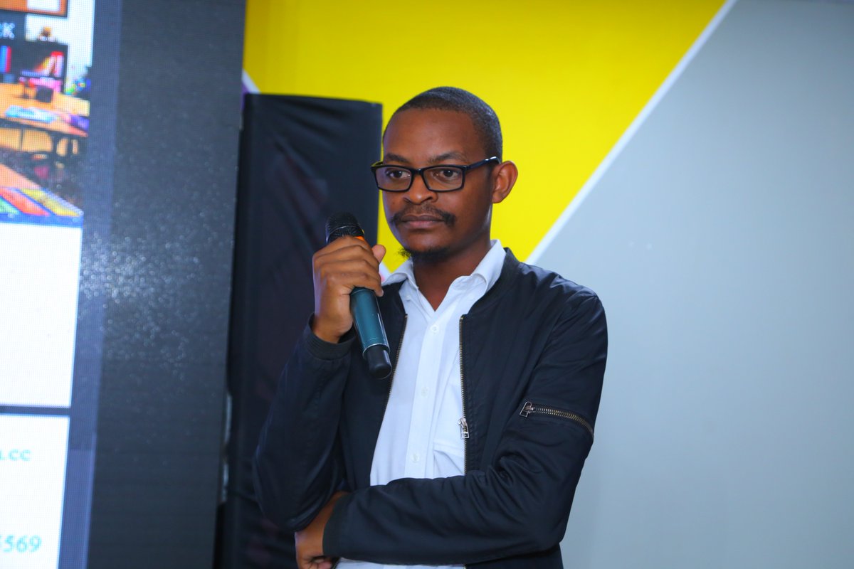 uiw_official's tweet photo. #ThePitches
@tumwineedward of #YaakaDigitalLearningNetwork. #KIW18
@ITCnews https://t.co/jlo89e9aNz