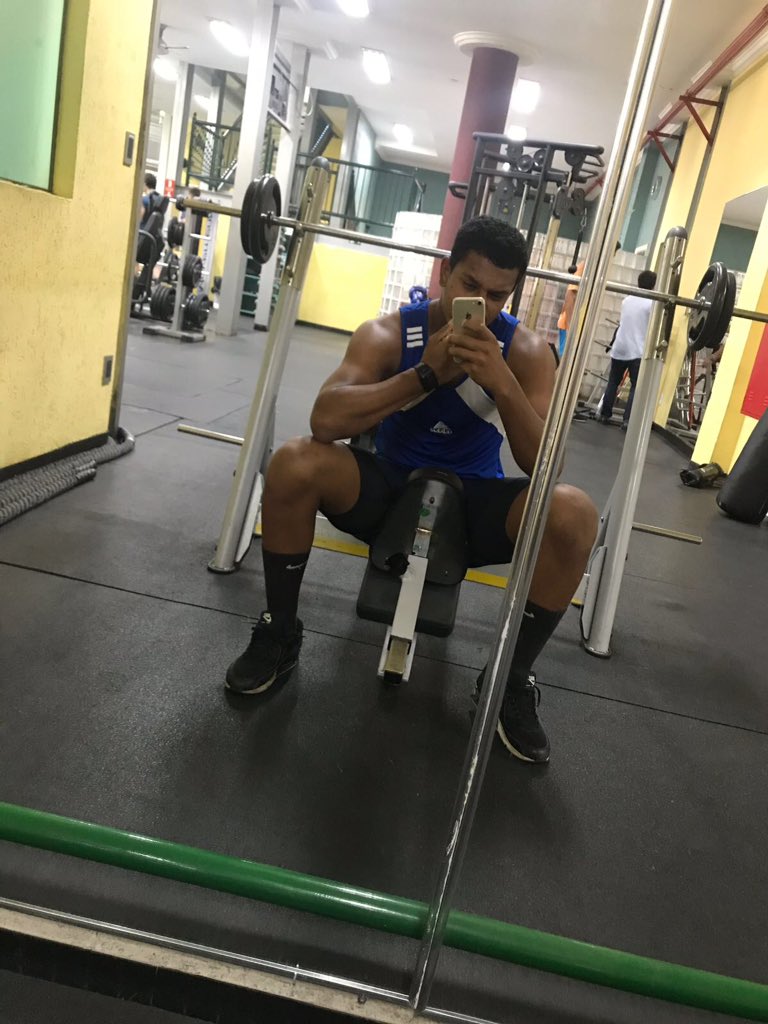 whallacee02's tweet image. Já cedo e nois tá como 💪🏾#focototal