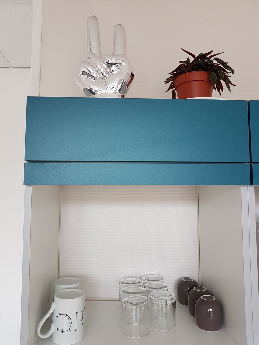 L'entrée de l'Elabo (anciennement télécentre) a changé. C'est mieux, venez voir, je vous offre le café ;-)