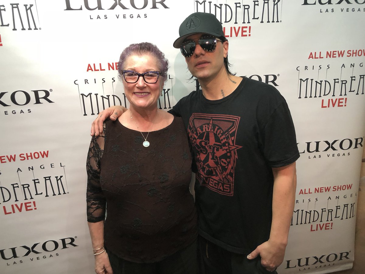 MagicScot's tweet image. Great night at Criss Angel show. Love this show and I’m really going to miss it when it closes. Excited to see the new show opening at Planet Hollywood on December 19th! @CrissAngel
