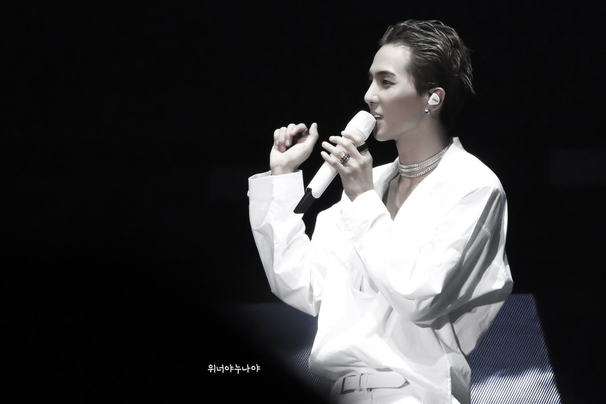 #EVERYWHERETOUR IN SEOUL #winner #위너 
#송민호 #민호

오랜만에 심장에 무리가 오는듕😭