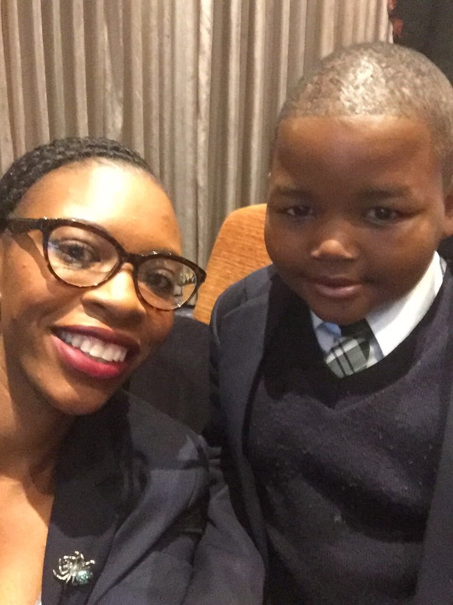 ProjectIsizwe's tweet image. Our CEO @DuduMkhwanazi with one of @codejika ‘s learners. He is an avid coder at only 10! 

#CodeJIKA #Coding4Change 
@code4change