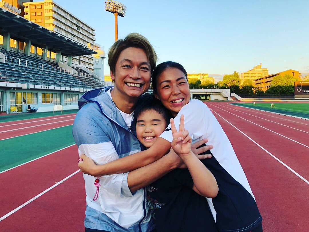 chiakingt's tweet image. ブログを更新しました。
【記事掲載のお知らせ】香取慎吾さんとの取材
ameblo.jp/family-takada/…
先日、香取慎吾さん@ktrsngofficial と高田ファミリーの取材がありました。今週8月25日土曜日の朝日新聞「パラリンピック特集記事」に掲載されますので、是非ご覧頂ければ幸いです。
#香取慎吾