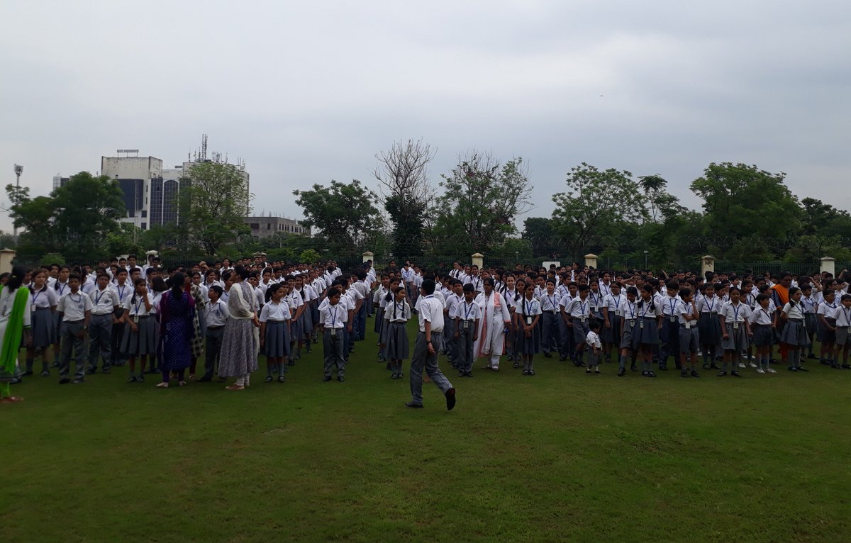 BanyanTSchool's tweet photo. #MyBTS A mock fire and evacuation drill involving students and teachers was conducted to create awareness among the students about fire - fighting techniques and ways to respond swiftly in times of emergency situation. 
#school #SafetyTips #safety #firedrill #learn #education https://t.co/EdSlgZeZWB