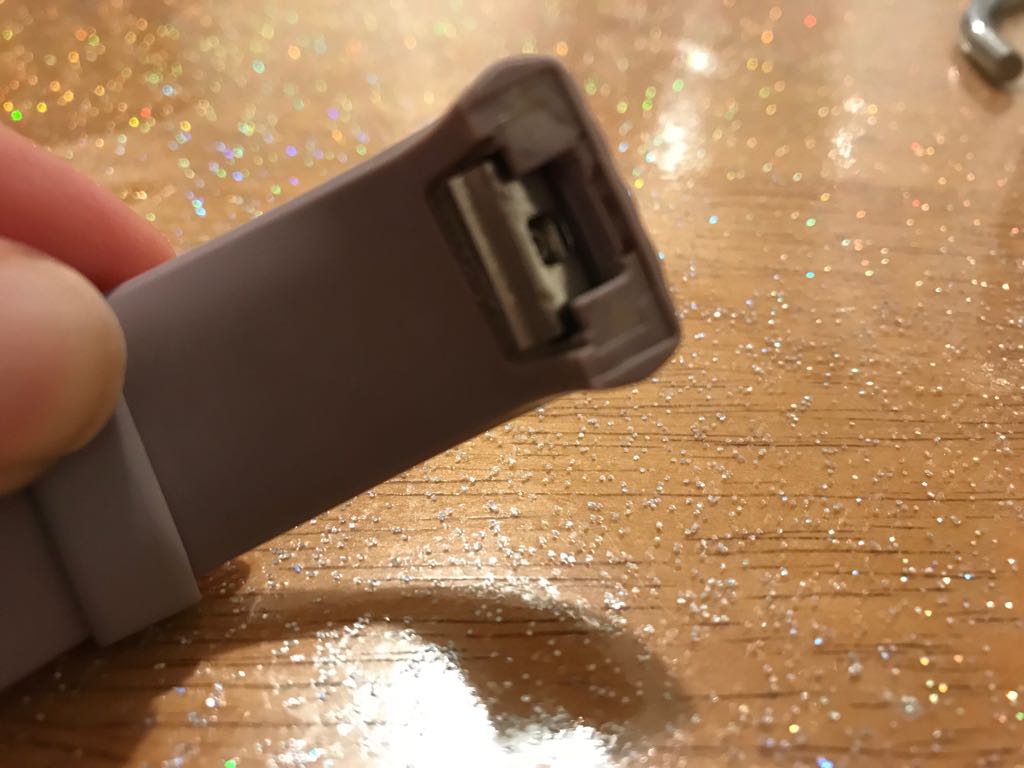 andybask's tweet photo. @FitbitSupport Hi I attach some photos of my wife's Fitbit where the bracelet has come apart and keeps coming away. It is less than 12 months old and purchased from Amazon. We are in the UK. Any ideas? https://t.co/Gatt6s3mN5