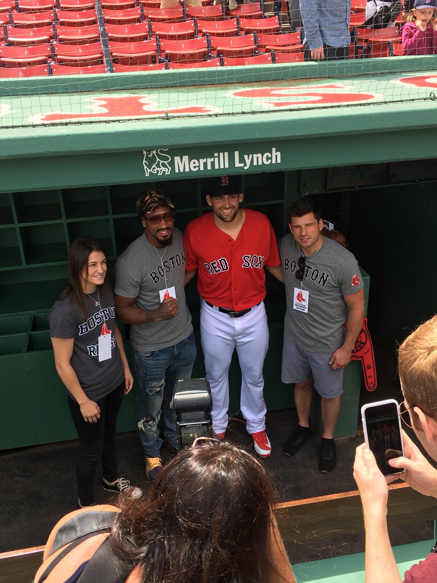 Fun day at <a href="/RedSox/">Red Sox</a> with <a href="/KatieTaylor/">Katie Taylor</a> <a href="/BooBooAndrade/">Demetrius Andrade</a> <a href="/markiedeluca/">Mark De Luca</a> promoting <a href="/MatchroomBoxing/">Matchroom Boxing</a> @DropkickMurphys @DAZN_USA 10.20 World Championship TripleHeader