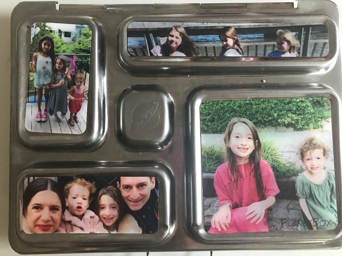 MelGrilloAruz's tweet image. ⁦@planetbox⁩ allows you to make custom magnets for your kids lunchboxes. So so brilliant. She gets to now look at our mugs every day at lunchtime too! #BackToSchool2018 #planetbox