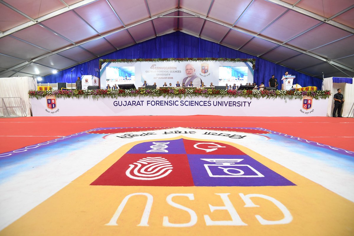 narendramodi's tweet photo. Addressed the convocation of the Gujarat Forensic Sciences University.

It was wonderful being among bright young minds, who pursued a line of study that is of great importance in this day and age. Congratulations to those graduating. 

Here is my speech. https://t.co/Led3z4TOVr https://t.co/O7nvbe2E89