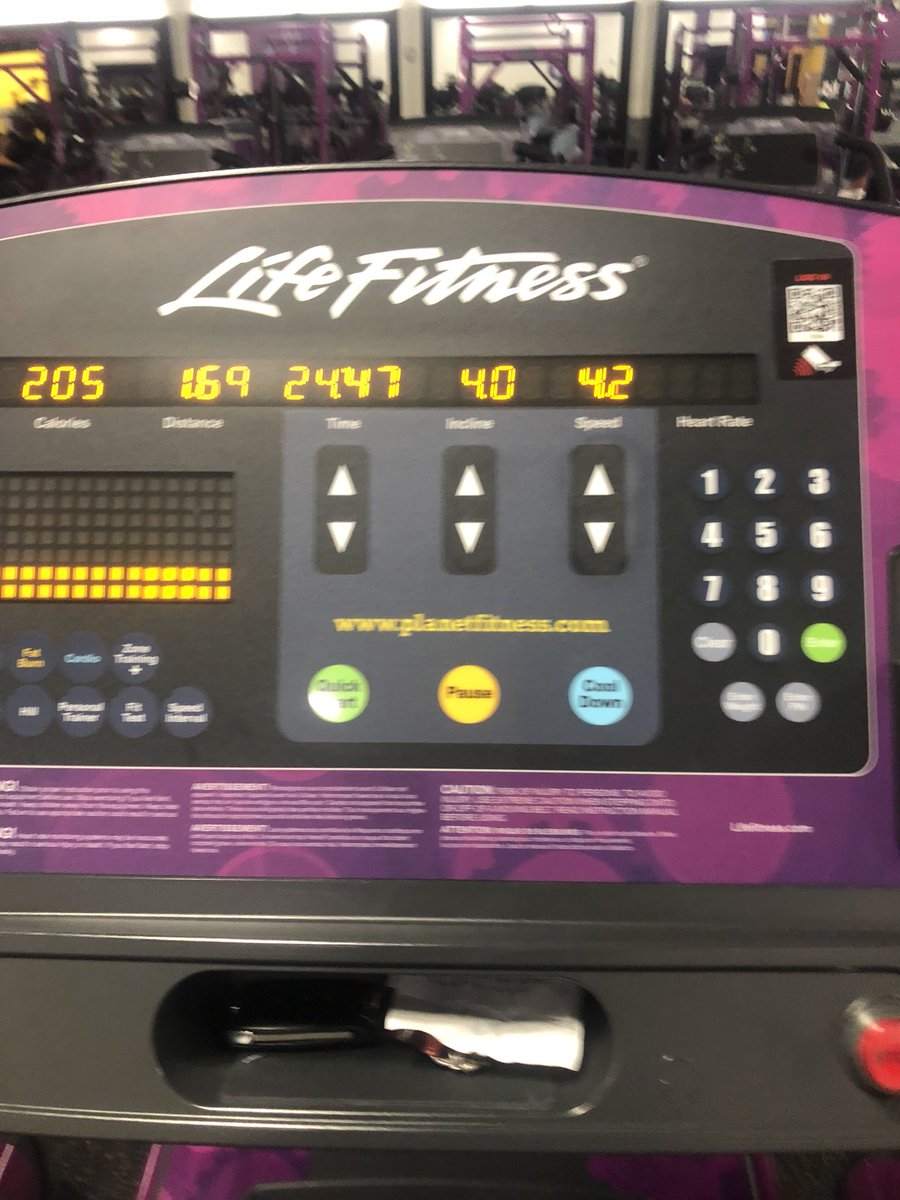 WorkingYourBody's tweet photo. #postureissues The cardio fitness company who is first at RAISING THE CONSOLE on cardio equipment will pioneer better health for our society. #LifeFitness https://t.co/xqc1Fe2Di2