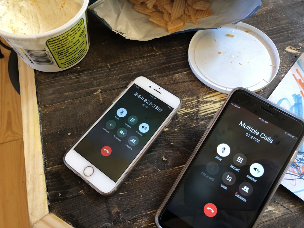 MamaRathe's tweet image. @ATT @ATTCares #attcustomerservice Moved our to the kitchen for some sustenance.