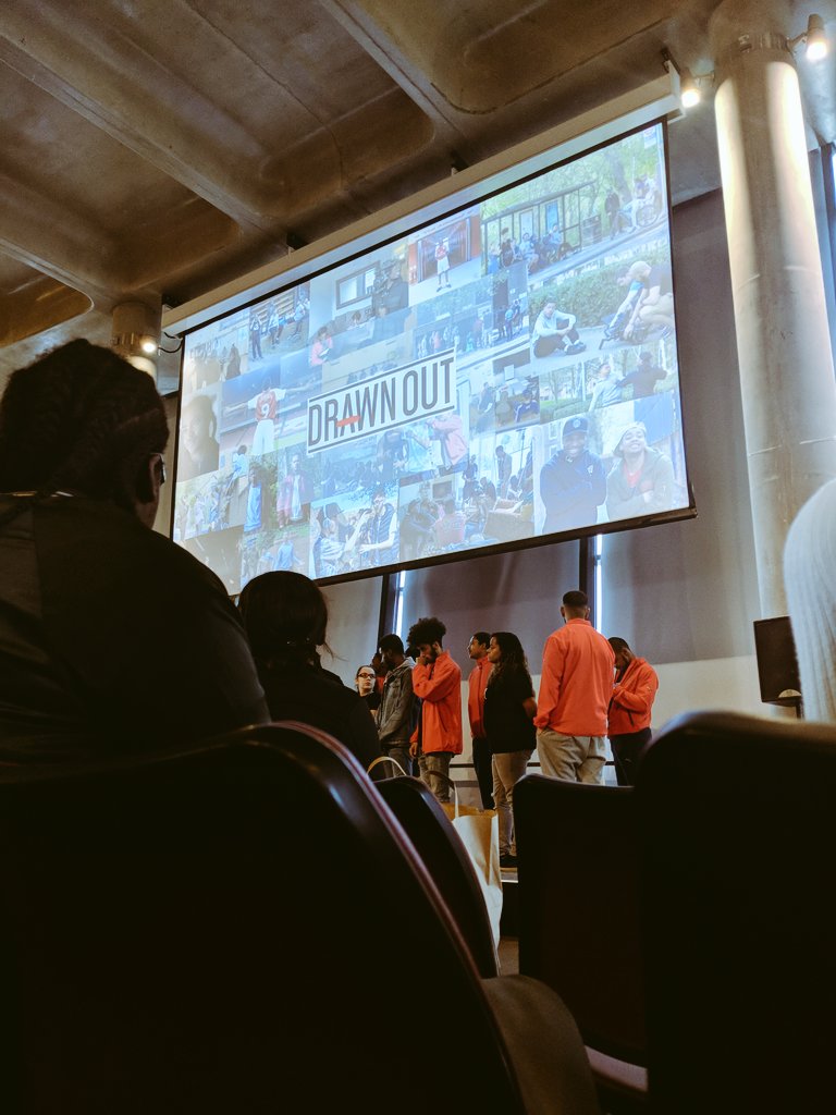NaviStoried's tweet image. "We can reach people through film. A great achievement today by young people in Islington! Brilliant film and some bright stars shining @UKfullyfocused #DrawnOut