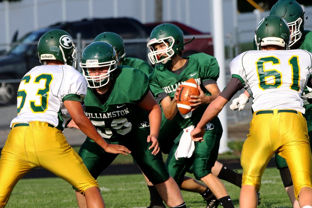 Hornets Guytan &amp; Dion Shine in JV Football Season Opening Victory over Pennfield. lansingherald.com/sports Photos by: @fergwd 

<a href="/TomHampy/">Tom Hampton</a> <a href="/Wmstonfootball/">Williamston Football</a> <a href="/WillyAthletics/">Williamston Hornets Athletics</a>