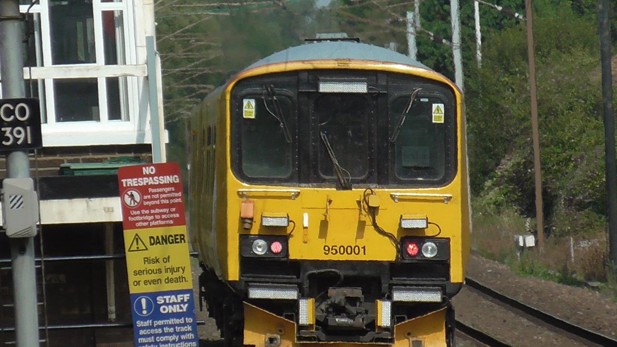 danthetrainman's tweet image. Was great to see the @networkrail #Class950 Sprinter unit at Stowmarket Station on Wednesday morning. :)