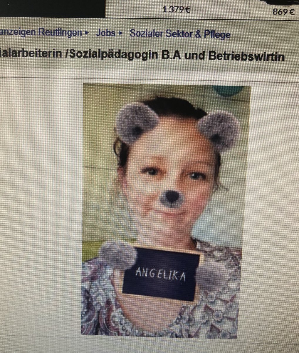 hagen_carsten's tweet photo. Bei EBay Kleinanzeigen. Angelika sucht neuen Job. Sozialpädagogin, Erfahrung mit Umas. Bei diesen Fotos muss das klappen. 🤕 https://t.co/KMzMqmv0M4