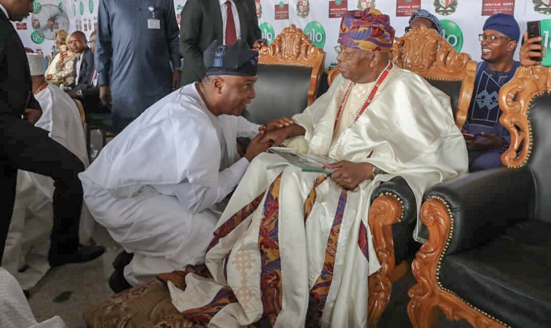 TheGuildng's tweet photo. Senate President, @bukolasaraki and Ijebu Monarch, Sikiru Kayode Adetona at the Ojude Oba Festival in Ijebu Ode on Thursday.
#GuildDiscuss https://t.co/wzJf2aSCDa