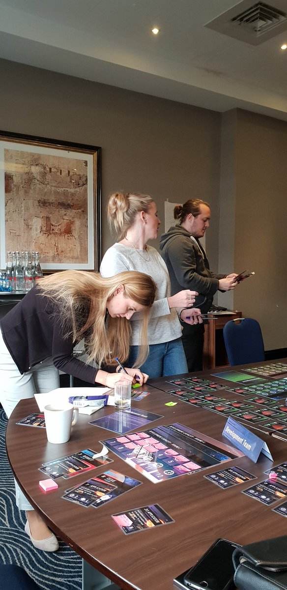 AXELOS_GBP's tweet photo. We're with @gamingpaul and @gamingjan testing their MarsLander SIM 🌌

Here's hoping our rocket makes it to Mars...

#teamwork #letsdothis https://t.co/fugefZX1tA
