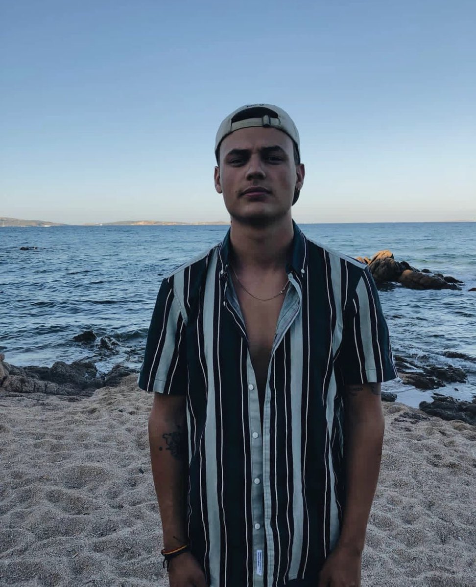 raphaellzro's tweet image. ❤️