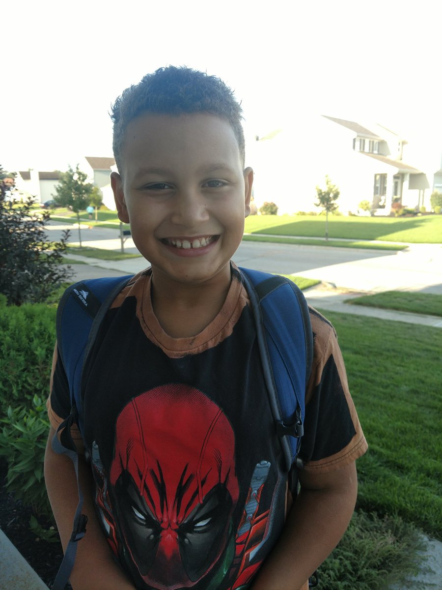 vsavage02's tweet image. #FirstDayCCS Carter headed to 5th grade at  Binns elementary!! To a wonderful year!