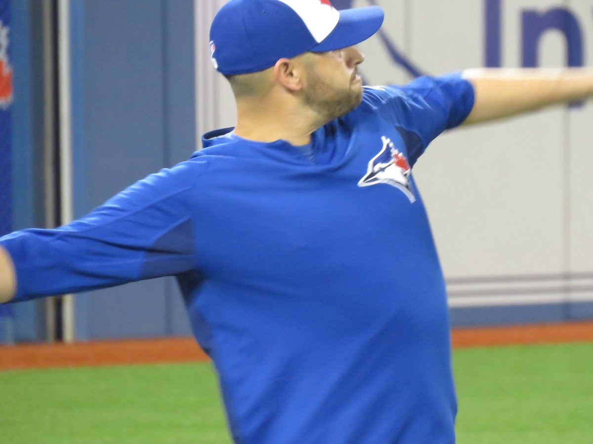 biggles14's tweet image. From yesterday's game. #MarcoEstrada was out throwing with Aaron Sanchez. #BlueJays #MarcoTheMagician