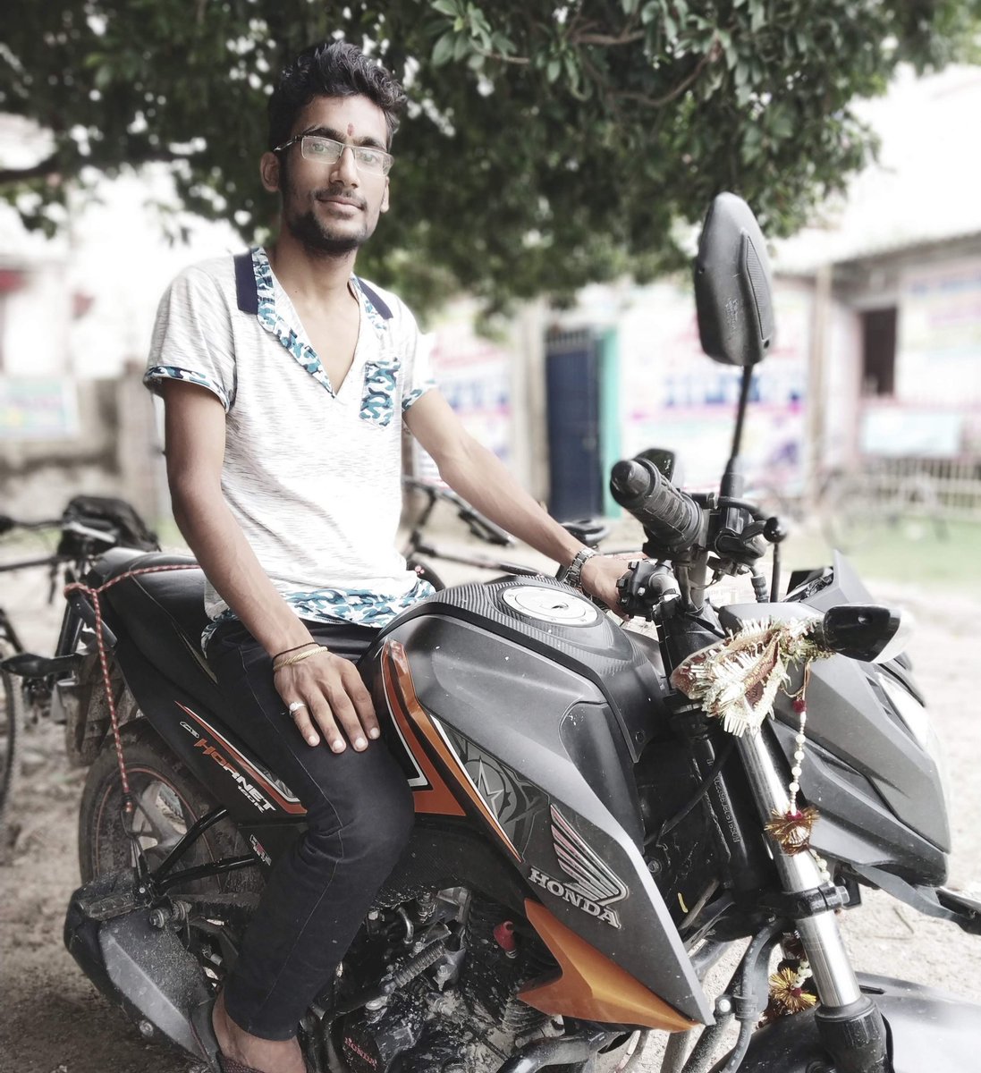 DevrajG73032577's tweet photo. #ajitjha
#apexzainfotech
#Purnea
#ajitjhapurnea
#apexzainfotechpurnea
#Svmbaghmarapurnea
#jantachowkpurnea
#Dhruvudyanpurnea
#dhruvudyanparkpurnea
#Devrajgupta https://t.co/1hAF2pCQGG