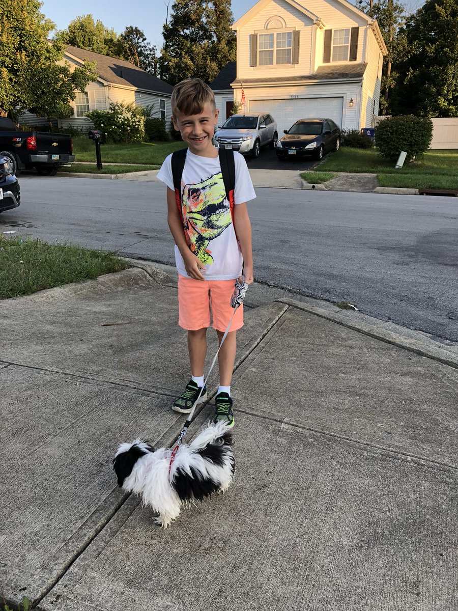 TJWtriplet's tweet image. First day! #firstdayCCS #spiritofCCS @cgapto @ColsCitySchools