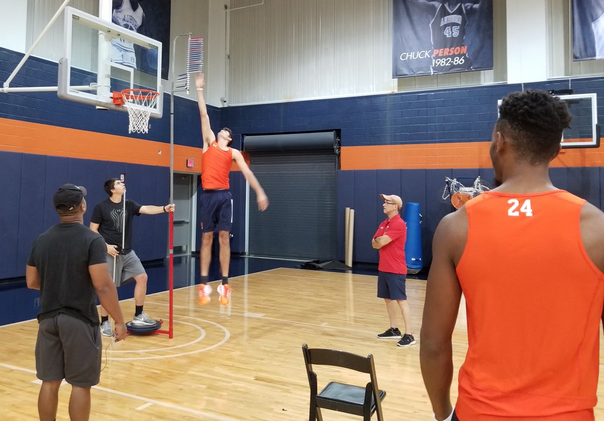 BAM_Testing's tweet image. BAM rolled into the state of Alabama yesterday for an awesome day of pro combine testing with Auburn University’s Men’s Basketball Team @auburnmbb One of our favorite college stops each year! Thank you Tigers! Follow us @bamtesting #testlikeapro