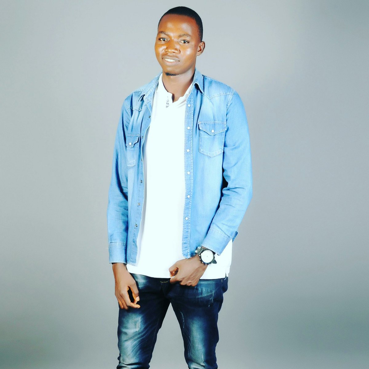 Modepac's tweet image. #NewProfilePic
De future is here!!