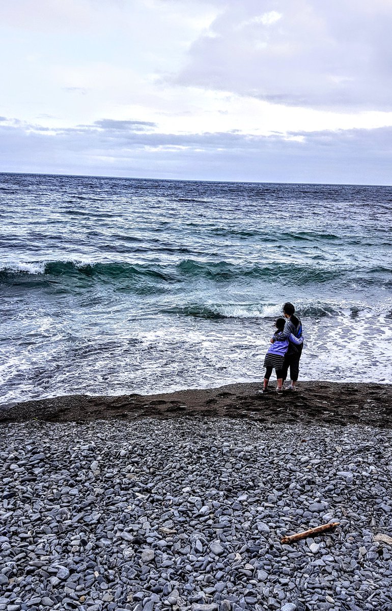 CarolineTabah's tweet photo. Mother and daughter in the windstorm of life / Mère et fille dans la tempête de vent de la vie
#together #bond #parcforillon #capbonami #mother #daughter #sea #river #life #love #sky #ciel #vie #gaspesie #quebec #nature #wind #forcedelanature #power #lovepower #poweroflove https://t.co/EdIsVUS1vJ
