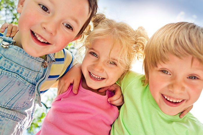 Montessorischo9's tweet photo. Урааа! #Цены на стоимость в детском садике #Montessorischool снижены!
#скидки 700грн и 1000 грн только до конца лета! #Родители, попешите! 
В группе тоддлер осталось 5 мест! #Киев https://t.co/0g1ZICIYf8 https://t.co/tpBLmWljuP