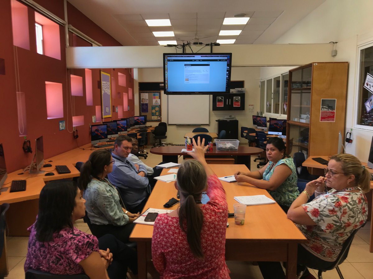 ABC_CPD's tweet photo. Huge thank you to the amazing @mrsjgarcia for leading the first #pocodepedagogy of the school year! https://t.co/dnOLSpBMYe