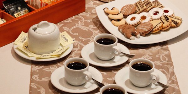 SemyCong's tweet image. ¿Tienes un servicio de coffee break o arriendas salones para conferencias, seminarios, y congresos? ¡Contáctanos para agregar tus datos a nuestra plataforma! contacto@seminariosycongresos.com ☕️ #coffeebreak #salones #seminarios #congresos